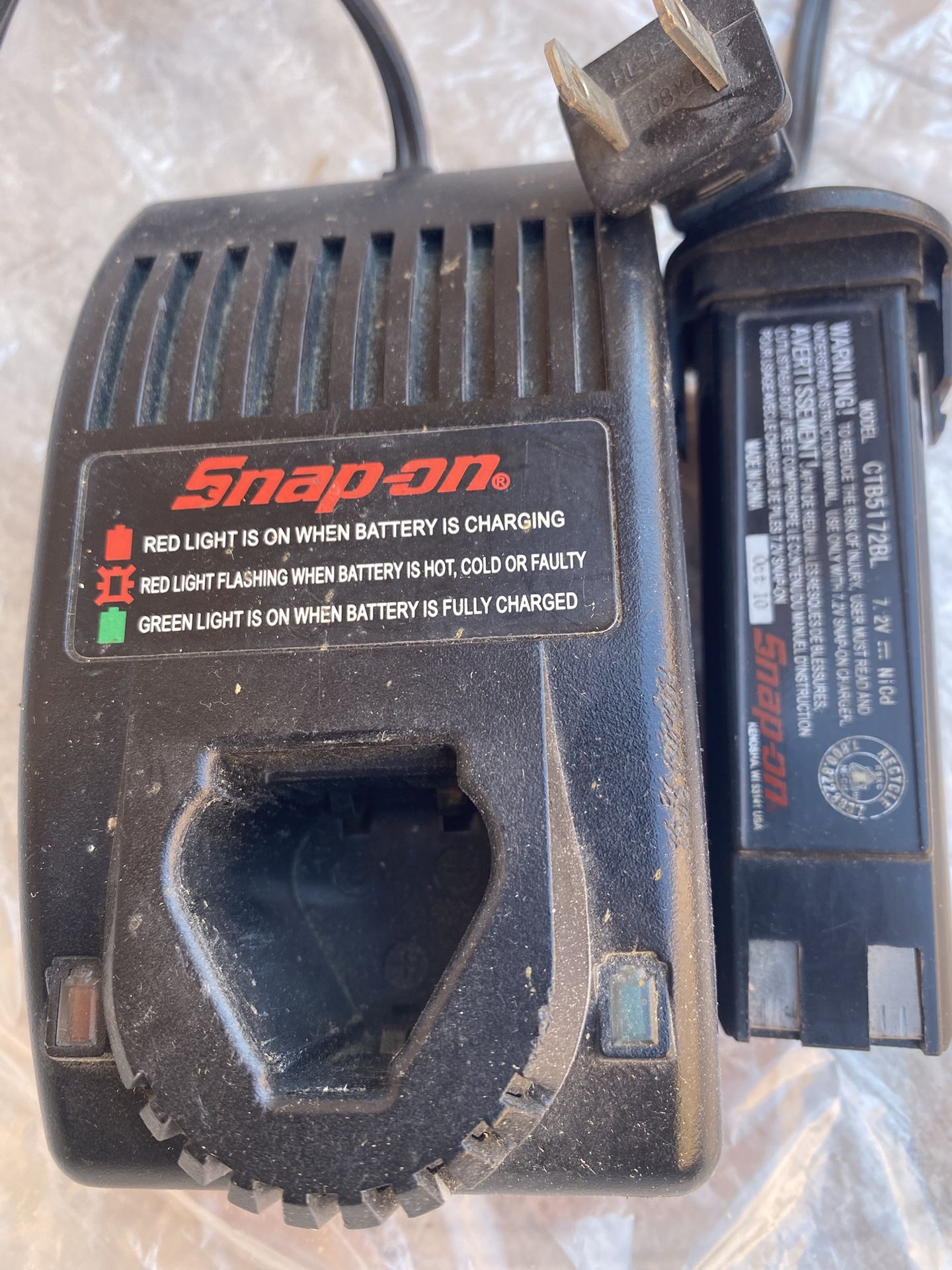 Snap On Charger 🔌 And Battery