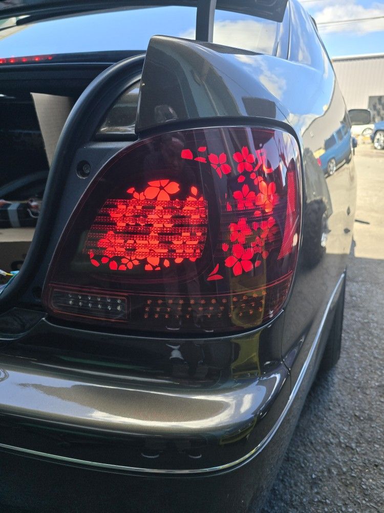 98-05 GS300/400/Aristo 1 off Acrylic Sakura Dancing Tail lights