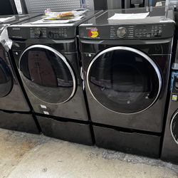 SAMSUNG FRONT LOAD 5.0 Cu Ft WASHER AND GAS DRYER 