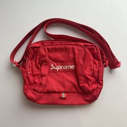 Supreme Shoulder Bag Red SS19