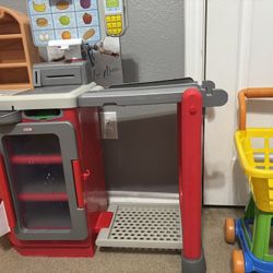 Little Tikes Grocery Store Play Set with Shopping Cart & Food