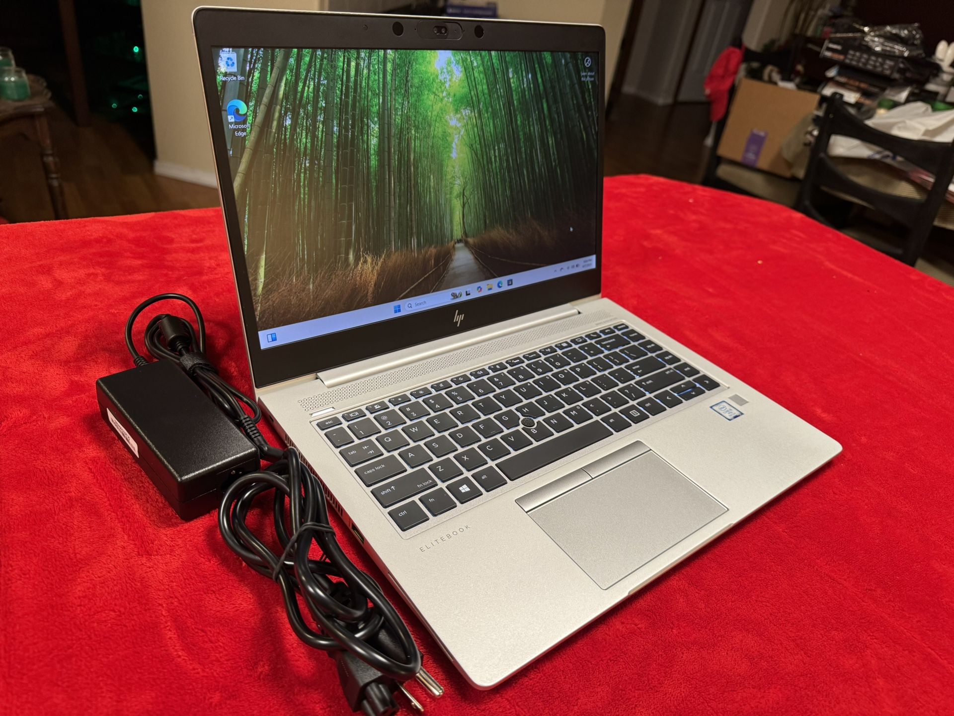HP EliteBook, Intel Core i5 (3.6Ghz), 16GB RAM, 512GB M.2 NVME SSD (3500MB/s), Windows 11 Pro Activated