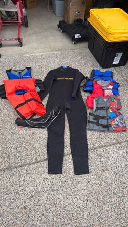 Life Jackets and Wetsuit Boating
