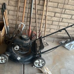 Remington 40cc Gas Lawn Mower & Lawn Tools