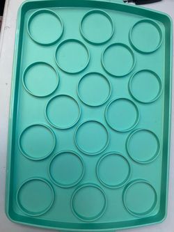 Tupperware cupcake/ cake rectangle bake n take