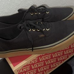 Men Vans size 11