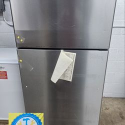 GE
21.9 cu. ft. Top Freezer Refrigerator in Fingerprint Resistant Stainless Steel, Garage Ready