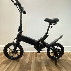 For Sale A Compact E-bike Made By jetson (folding )