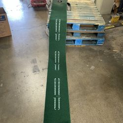 8 And 1/2 Foot Putting Green 