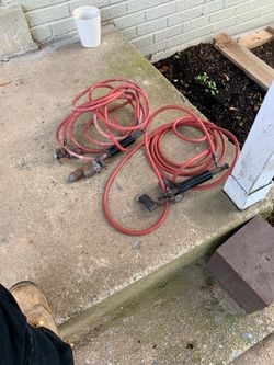 Dos soldadoras de antorcha