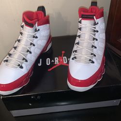 Air Jordan Retro 9 
