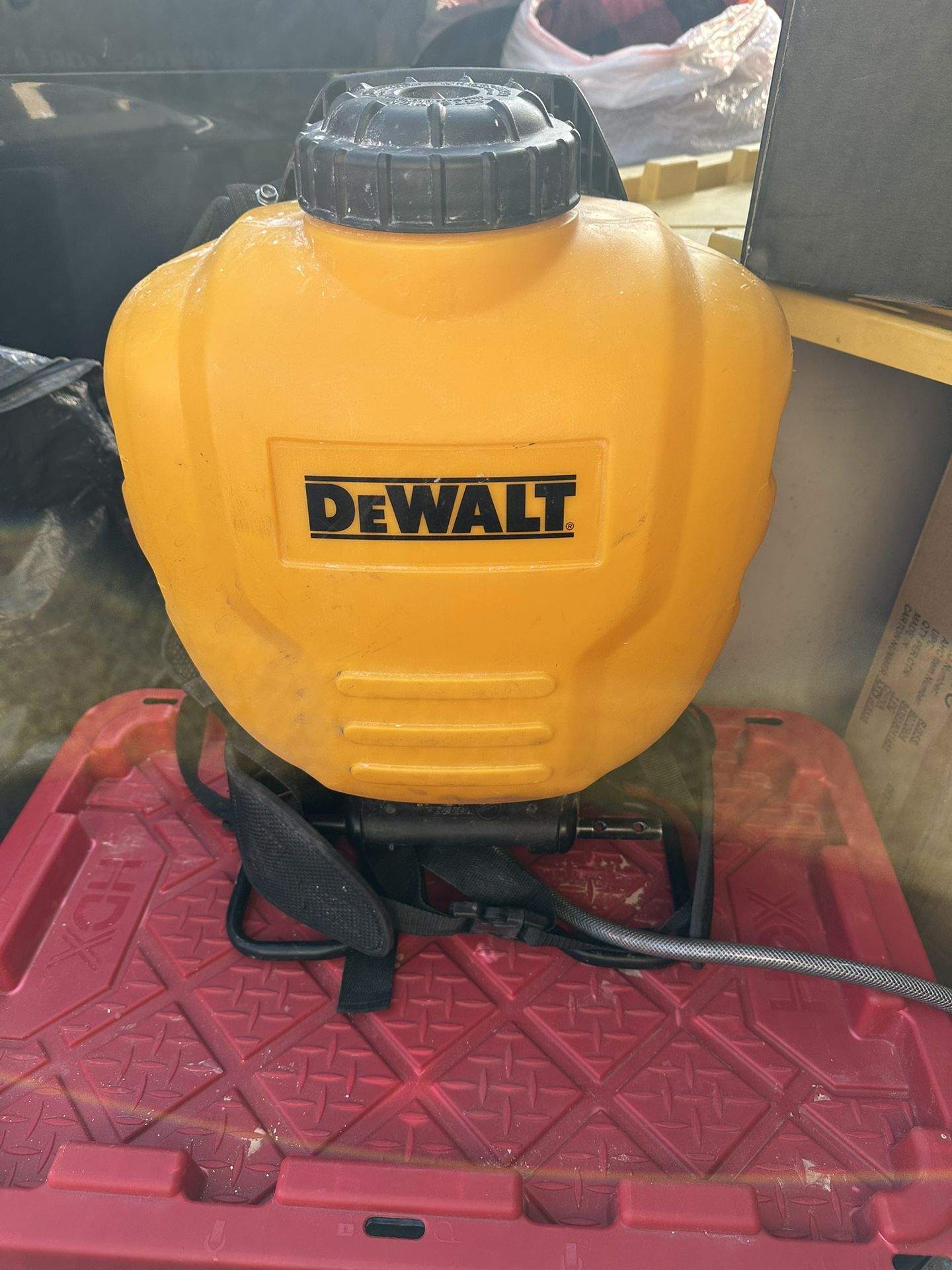 Dewalt