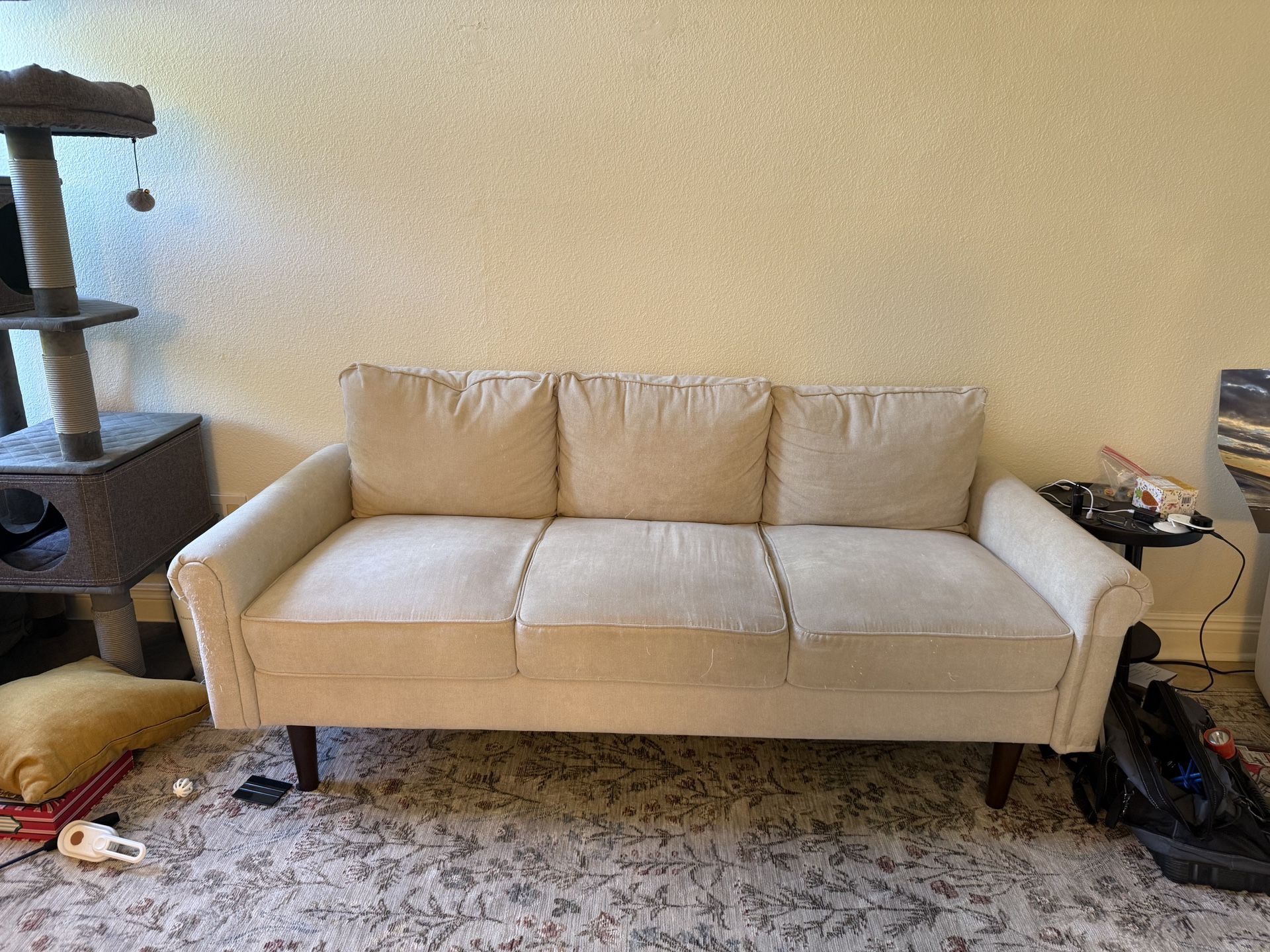 [FREE] Beige Couch