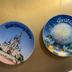 Disney World Plates