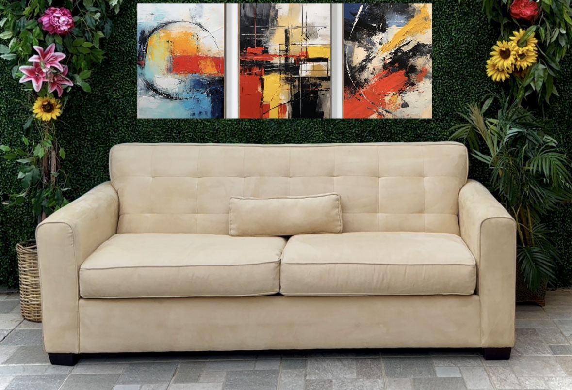 (Free Delivery 🚚 ) Yellow Cream Couch 🛋️ 