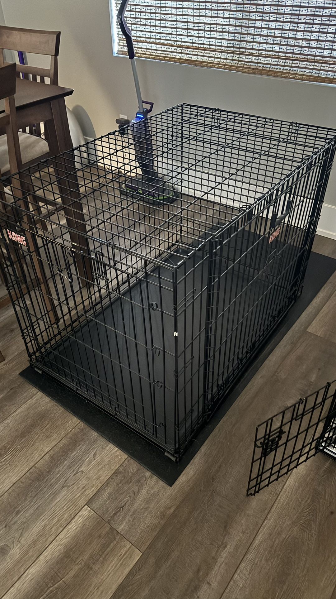 Free - XL Kong dog Crate
