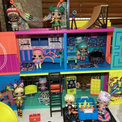 LOL Surprise Fashion Show House Clubhouse Playset W/Extra Accessories 