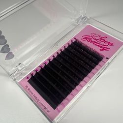 brown lashes
