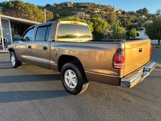 2000 Dodge Dakota 4 Door, V6