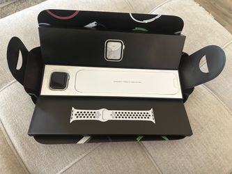 Apple Watch Series 6 Nike Edition