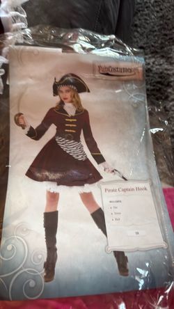Women’s Captain Hook costume