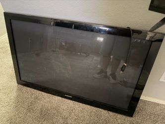 Free 55” Samsung plasma TV - not smart TV, no remote