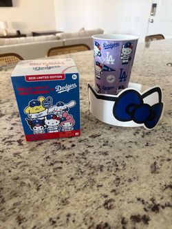 Hello Kitty Dodgers
