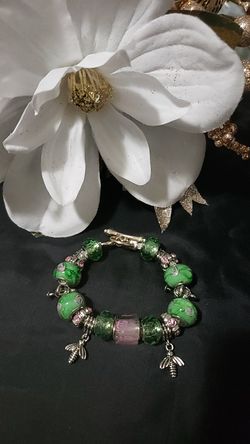 Charm bracelet