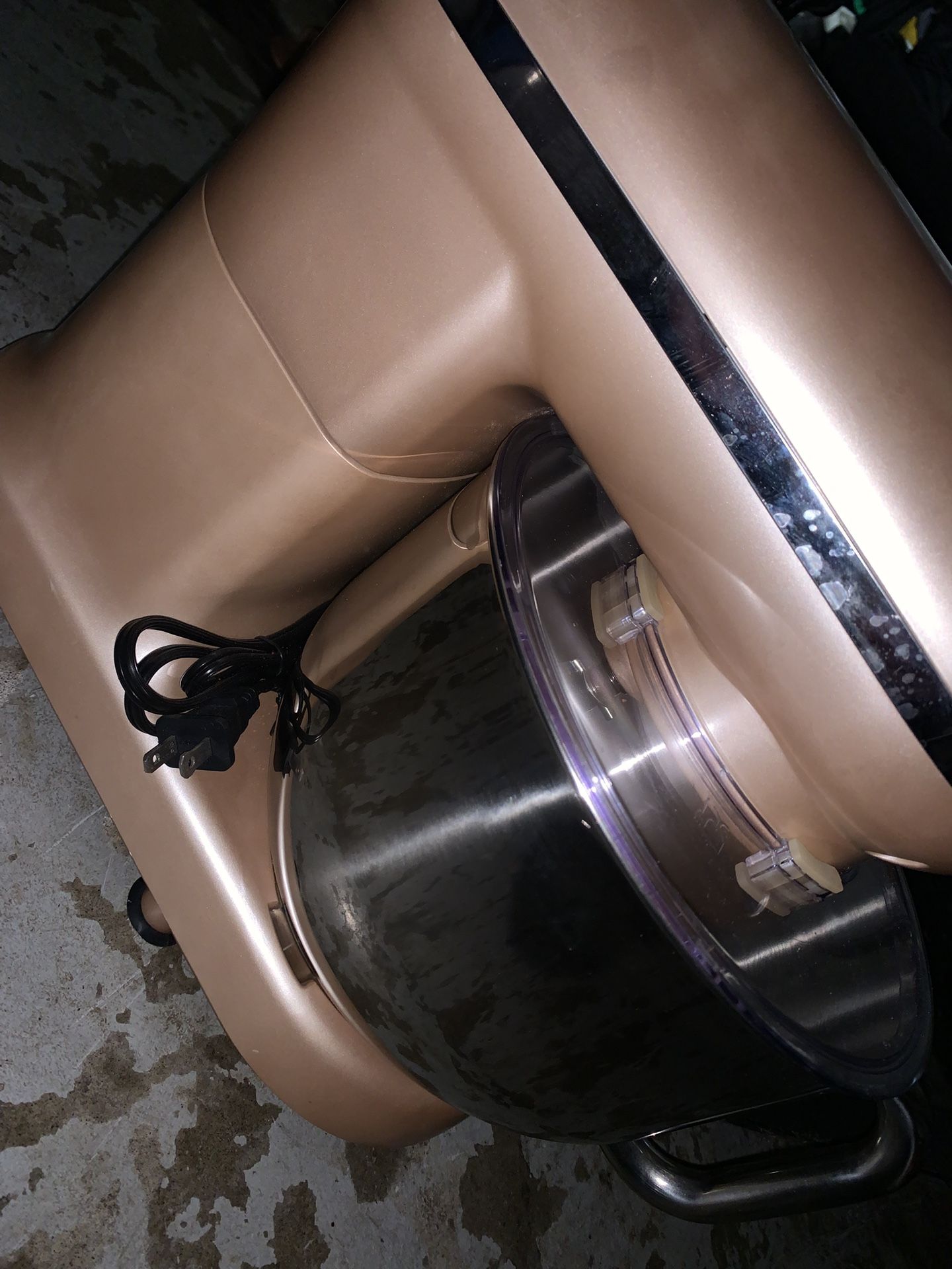 Stand Mixer Only Used Once