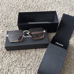 PRADA SUNGLASSES