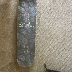 GIRL SkateBoard 