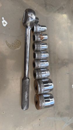 Sk sae sockets and ratchet