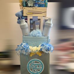 Blue Serenity Luxe Mother’s Day Basket Set