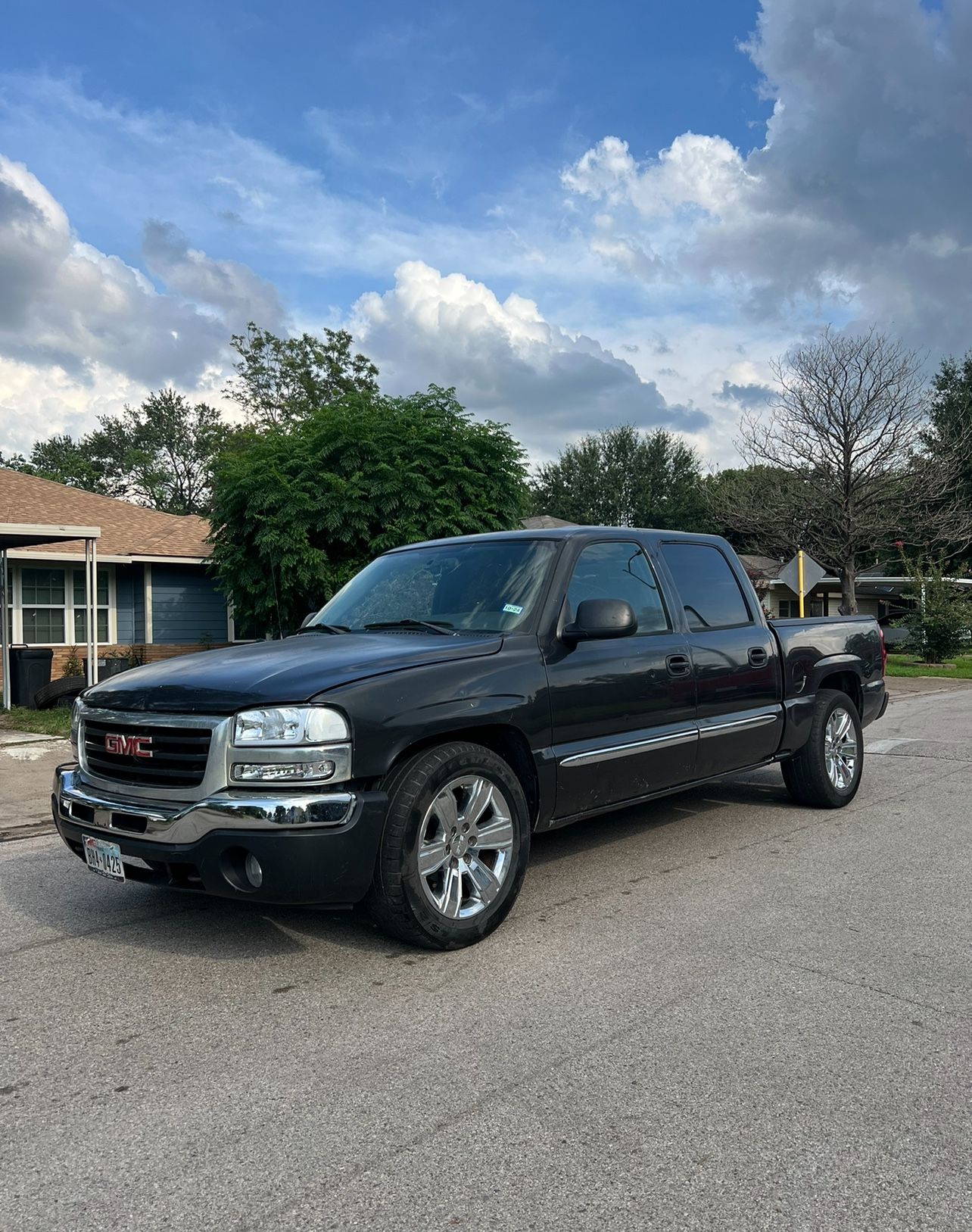 2004 GMC Sierra