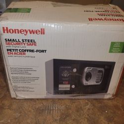 Honeywell Steel Security Safe