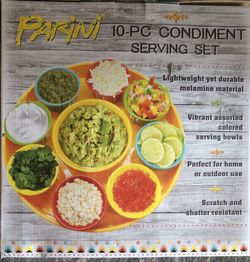 Condiment serving set