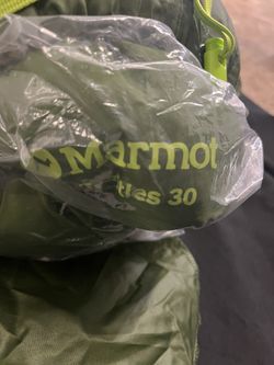 🆕 Marmot Trestles 30 Sleeping Bag (Right Zip) – New w/ Tags – $120