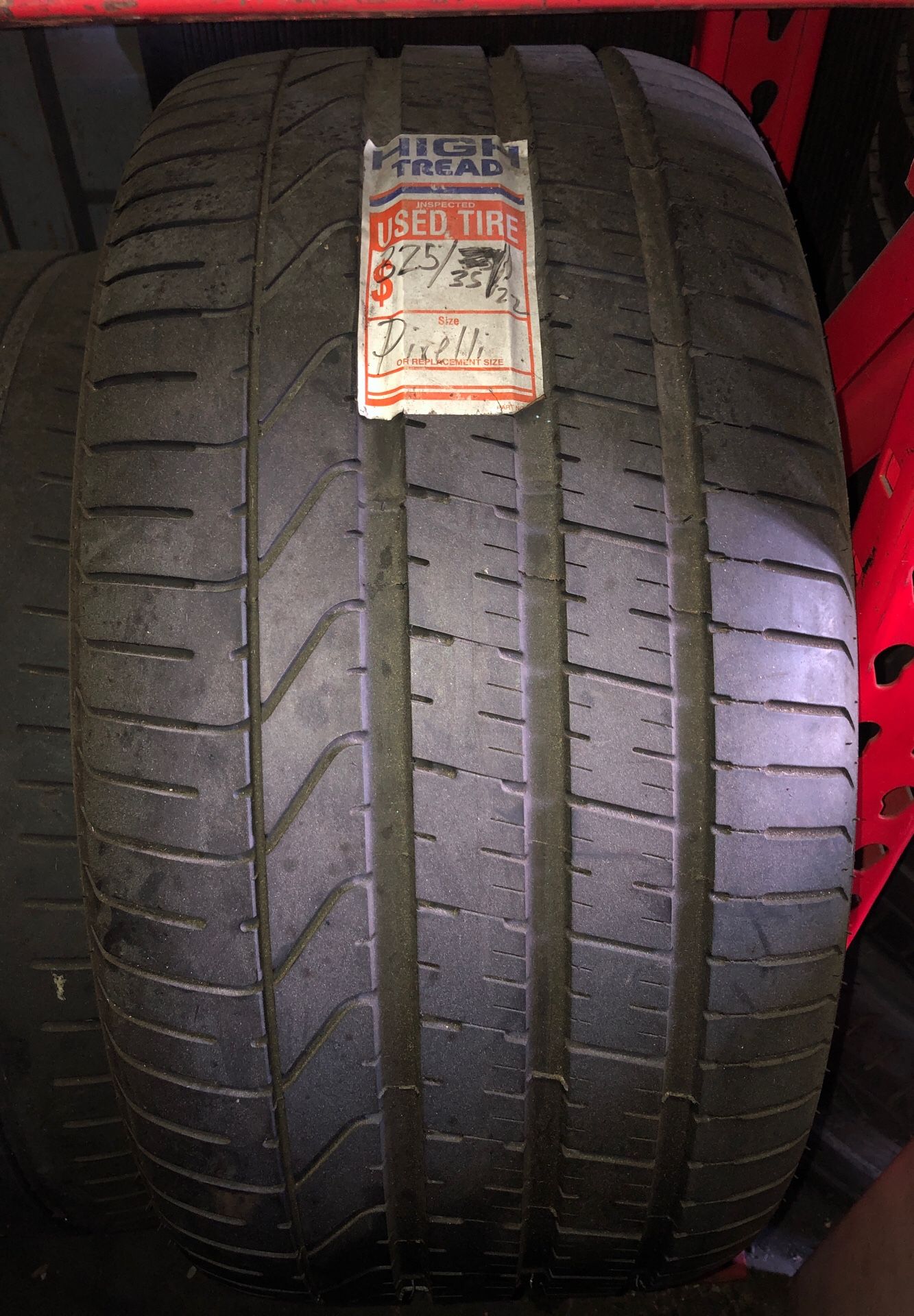 325/35/22 Pirelli tire