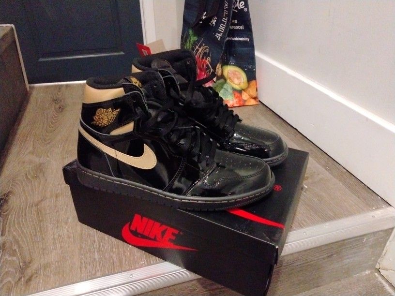 Air Jordan Retro High OG Size10