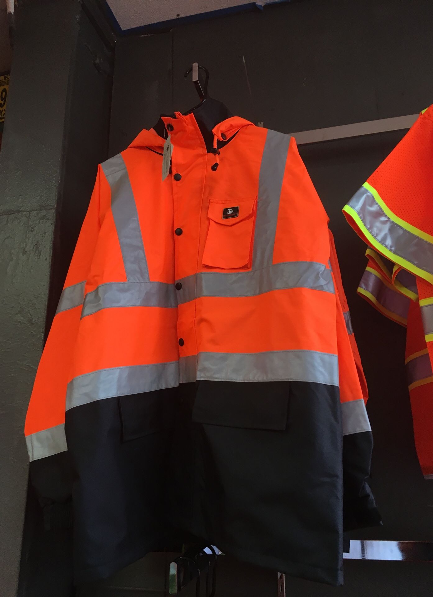 Lightweight waterproof high Visibility jacket