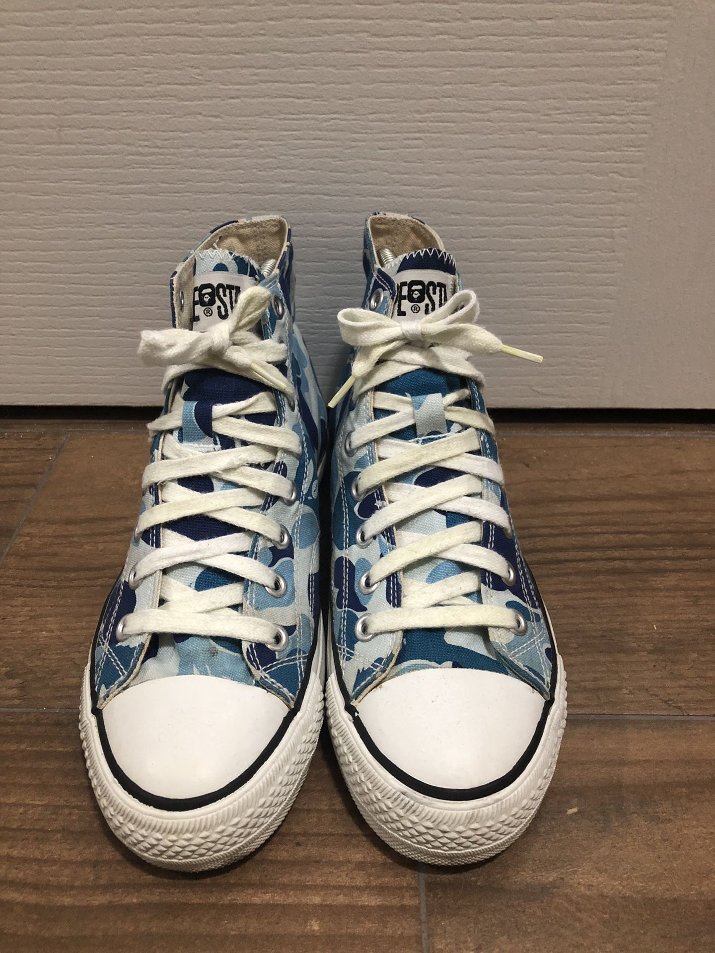 VINTAGE BAPE CONVERSE “BLUE CAMO” for Sale in New York, NY - OfferUp