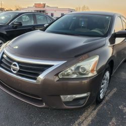 2015 Nissan Altima From $ 990 Down