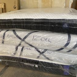 King & Queen Mattresses Nectar Puffy
