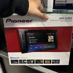 Pioneer Radio 
