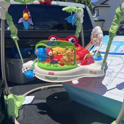 Clean Baby Jumper/ Bouncer Activity-Center with Music Lights Sounds Toys Rainforest Theme Pick Up In Los Angeles 90016