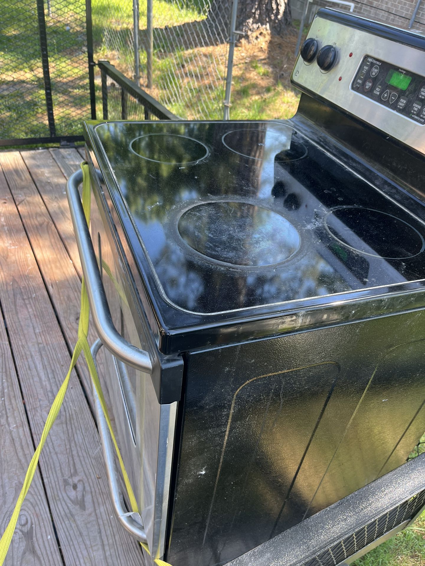 Used Ge Electric Stove 