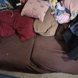 Sale Sofá. Se Vende Sofa