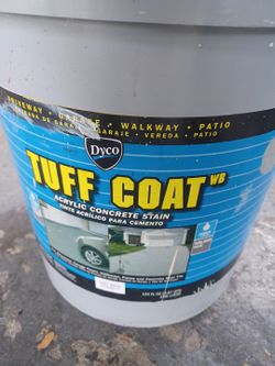 5 gallons concrete & garage floor red paint