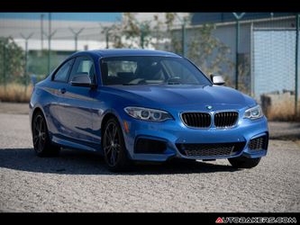 2016 BMW M235i