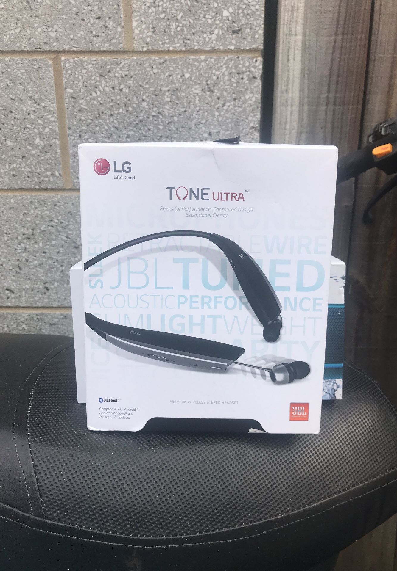 LG Tone ULTRA Premium wireless stereo headset